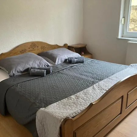 Family Miki In Teslic